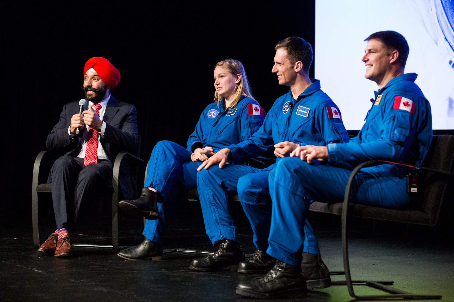 Joshua-Kutryk-and-Jenni-Sidey’s-first-visit-to-the-CSA-as-Canadian-astronauts (1).jpg