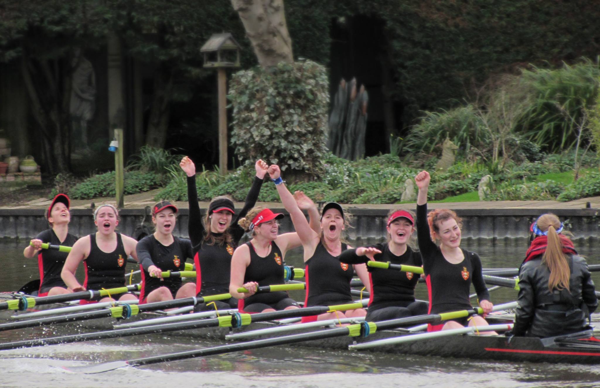 44088650_331806287626023_6953149012492943360_n